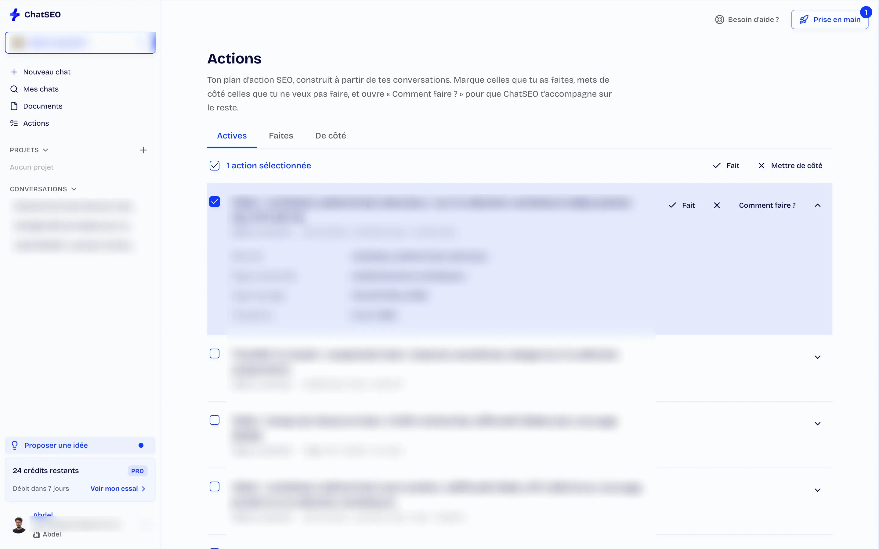L'onglet Actions de ChatSEO : le plan d'action construit à partir des conversations, avec les boutons Fait et Comment faire